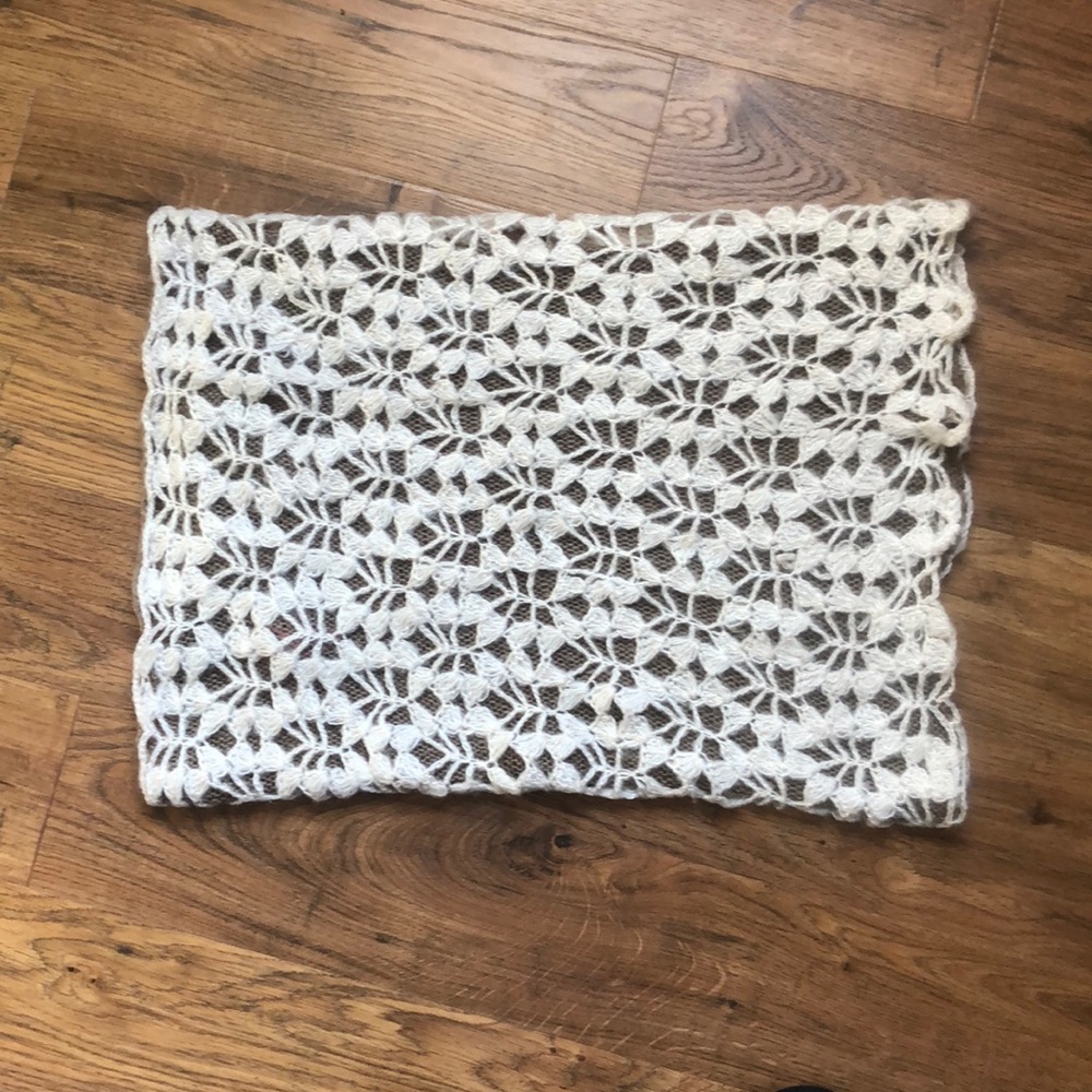 Cute Betsey Johnson Scarf